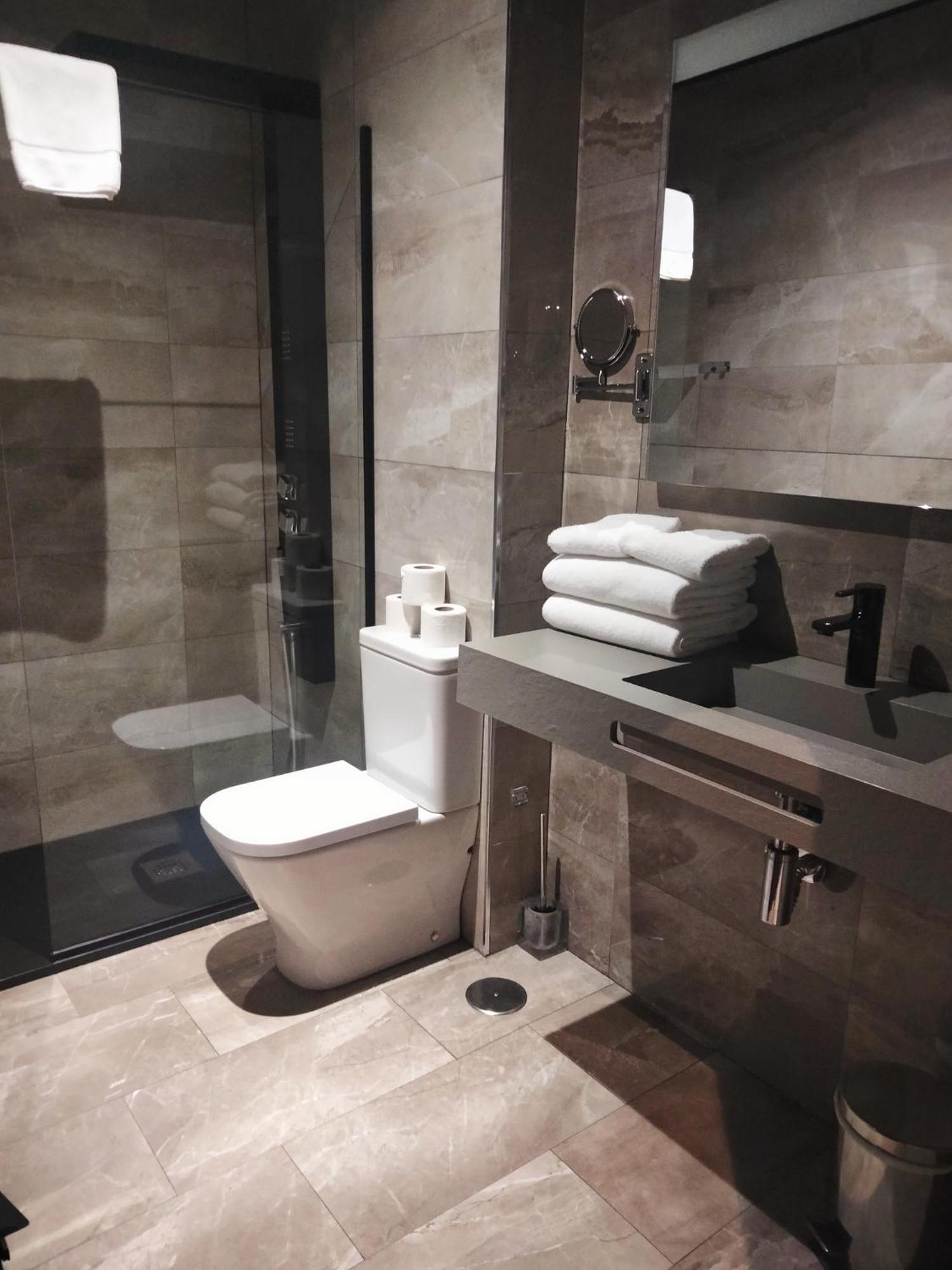 Real Segovia Apartments By Recordis Hotels المظهر الخارجي الصورة