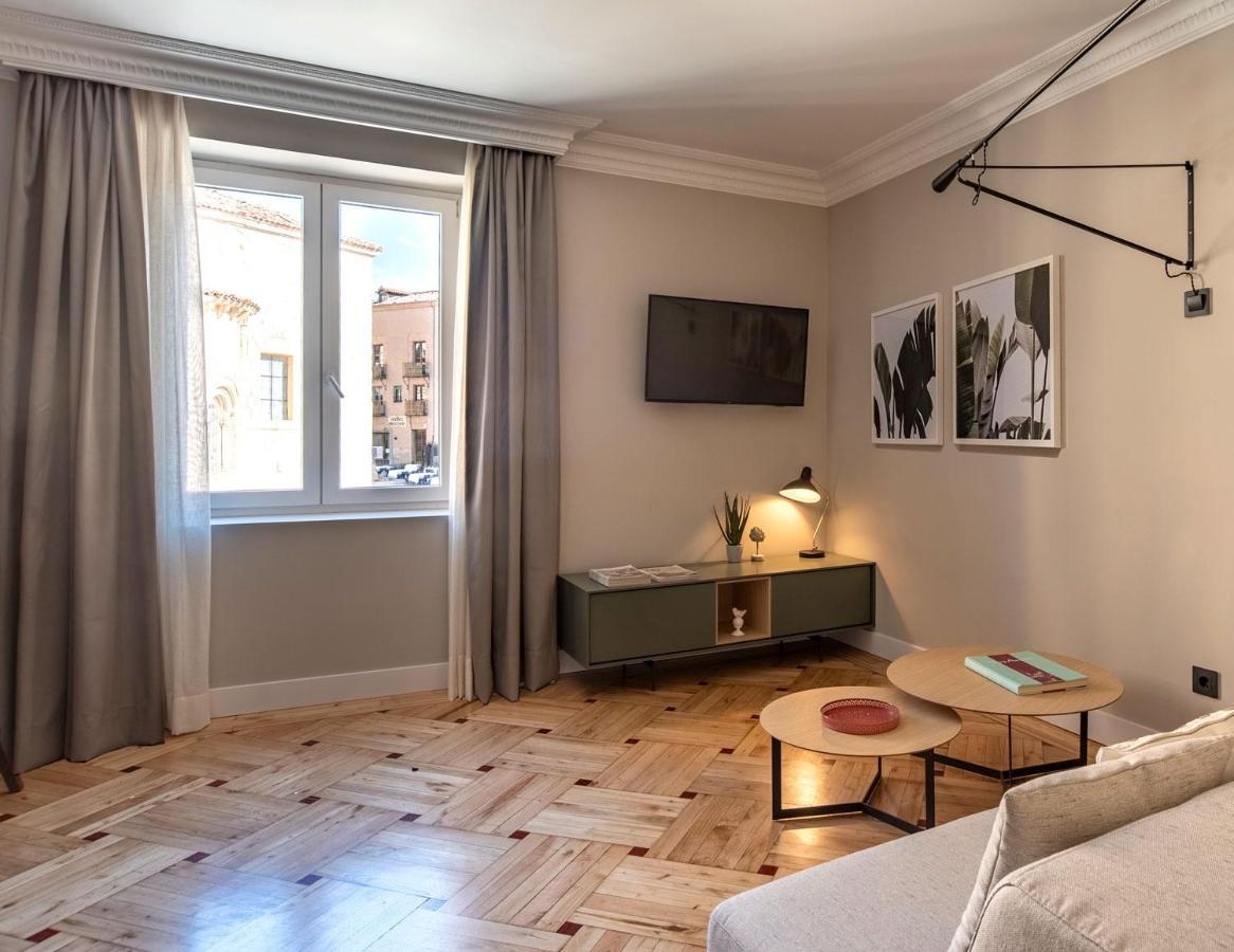 Real Segovia Apartments By Recordis Hotels المظهر الخارجي الصورة