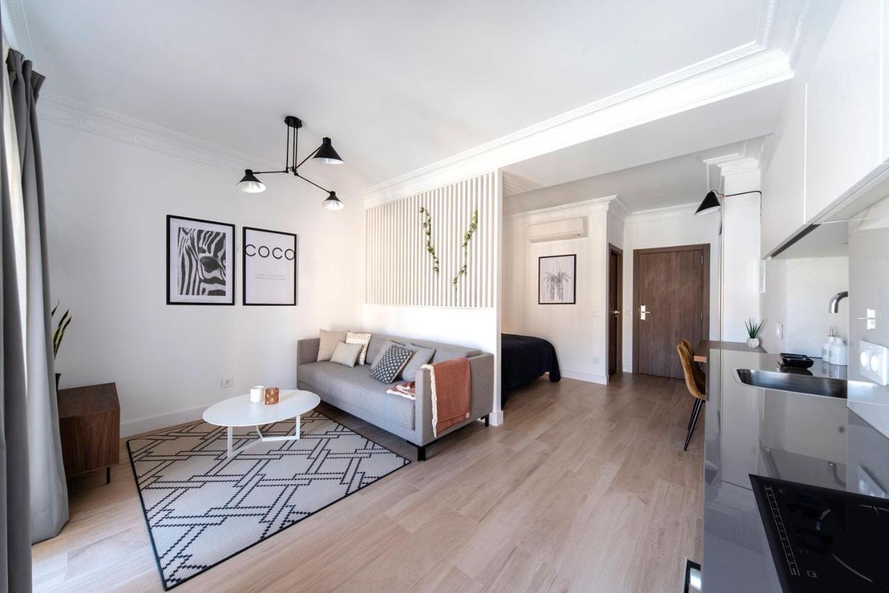 Real Segovia Apartments By Recordis Hotels المظهر الخارجي الصورة